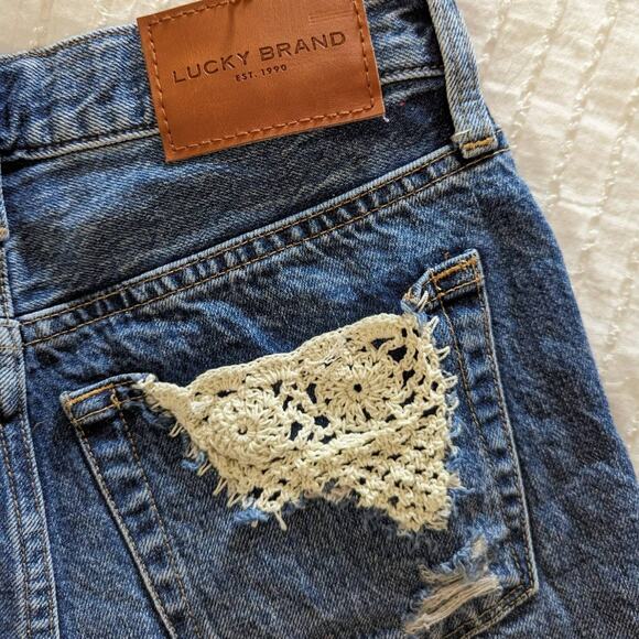 Lucky Brand Denim Lace High Rise Mom Shorts size 0/25 - Picture 5 of 9